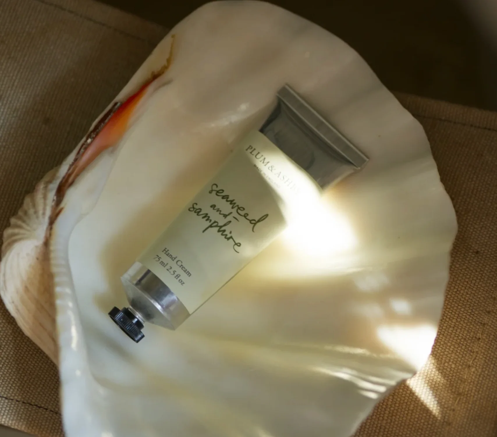 Plum & Ashby Seaweed & Samphire Hand Cream - Image 4