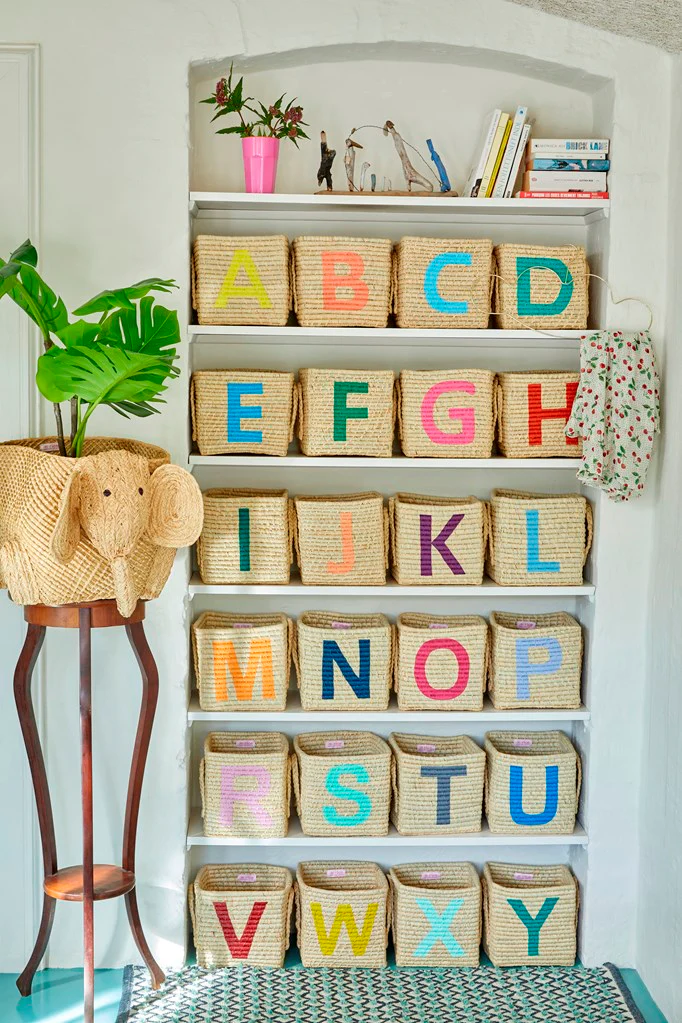 Rice Raffia Alphabets Basket - Image 3