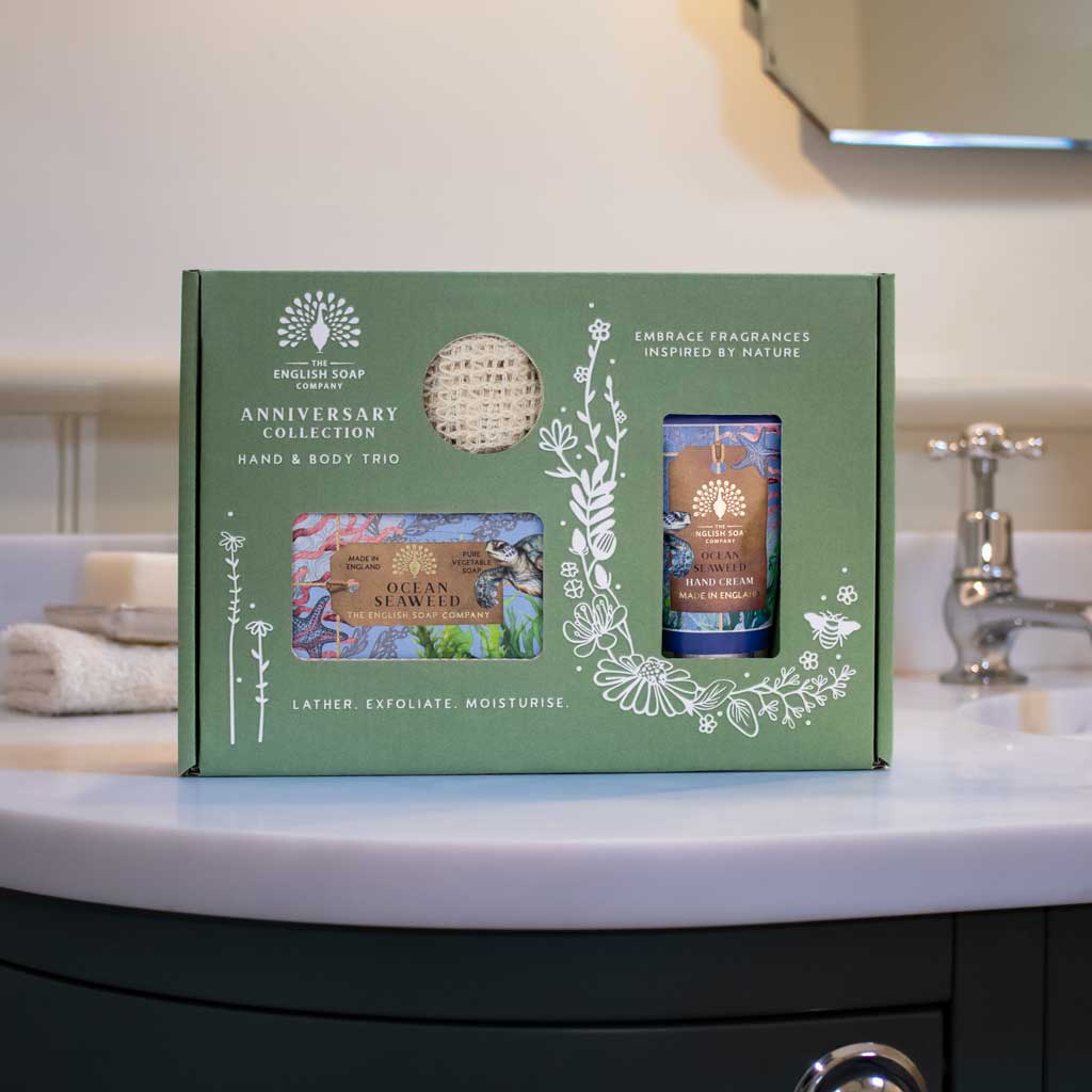 The English Soap Company Anniversary, Ocean Seaweed Soap & Hand Cream Gift Set - Image 4