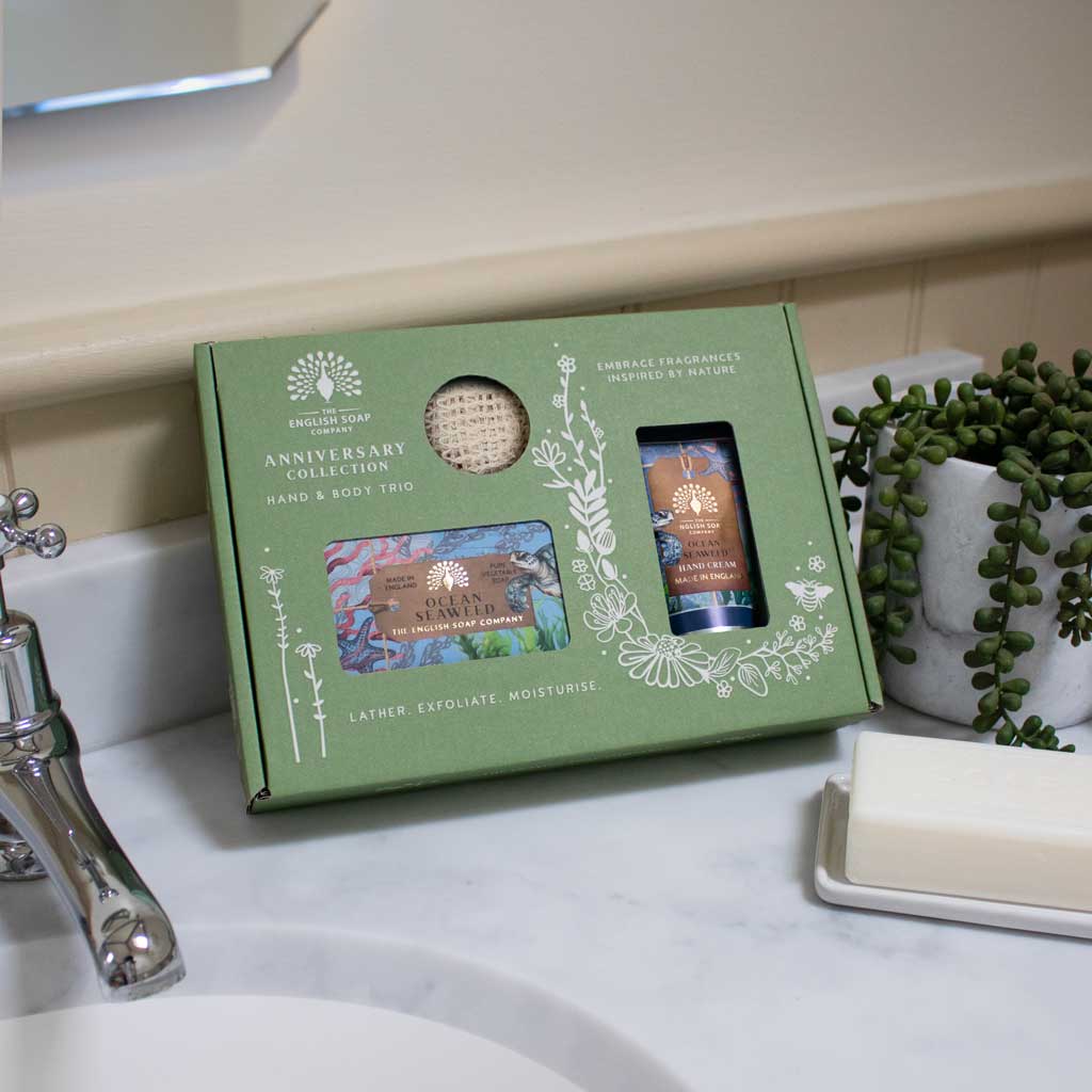The English Soap Company Anniversary, Ocean Seaweed Soap & Hand Cream Gift Set - Image 5