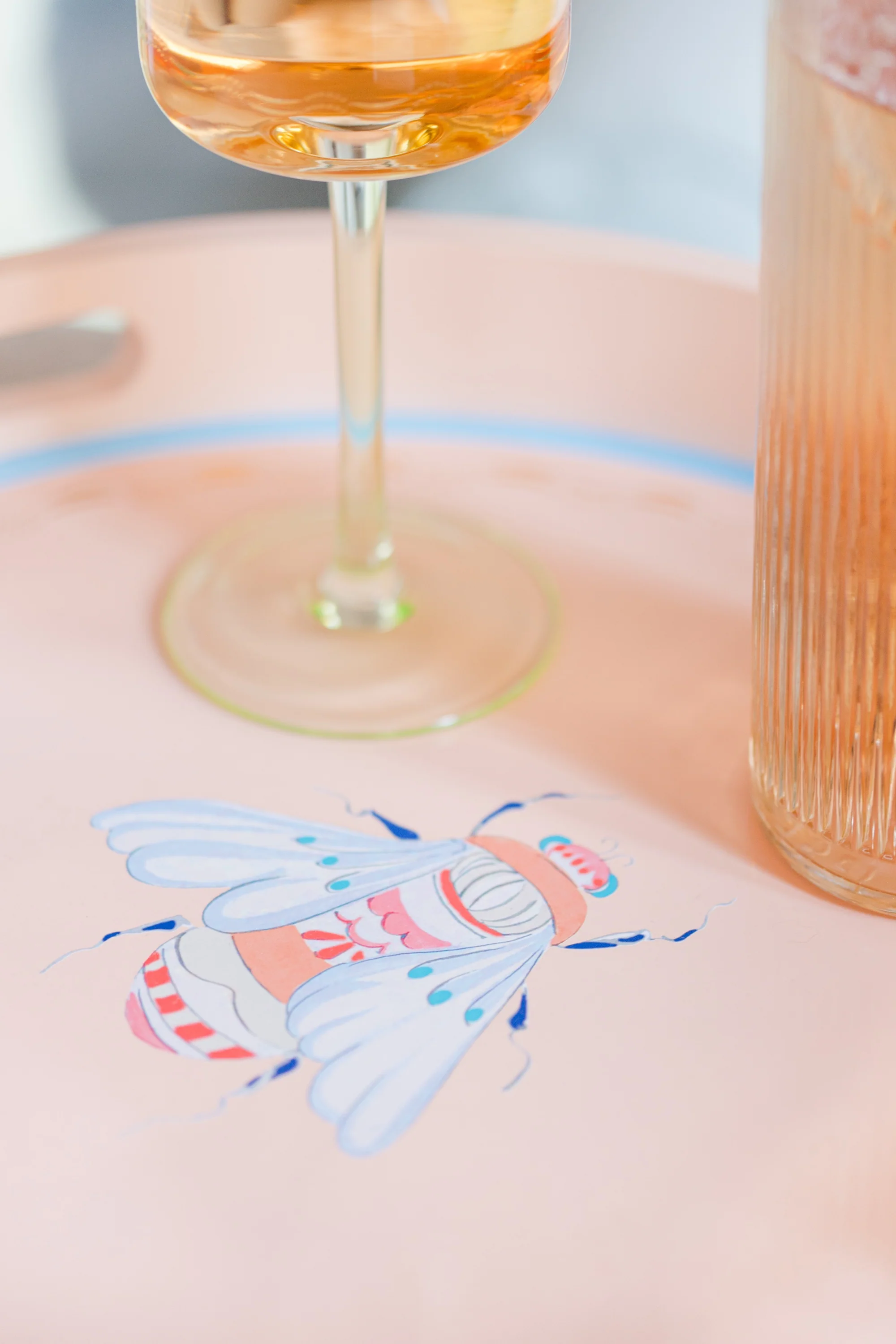 Yvonne Ellen Bee Serving Tray - Image 4