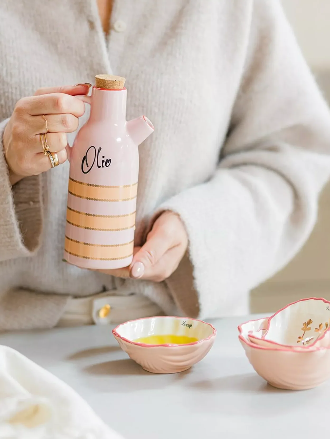 Yvonne Ellen Oil Ceramic Pourer - Image 6