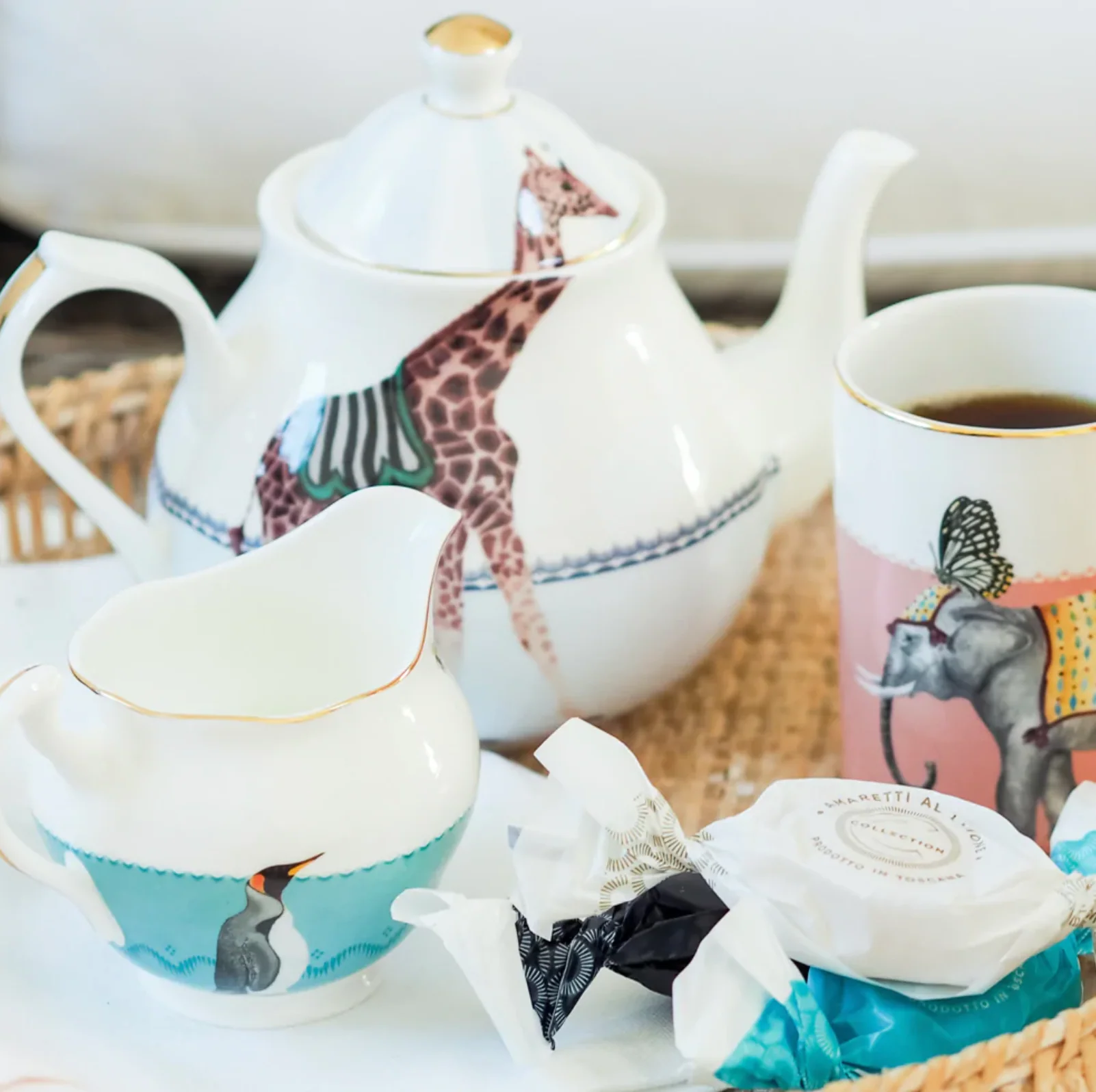 Yvonne Ellen Penguin Milk Jug - Image 7