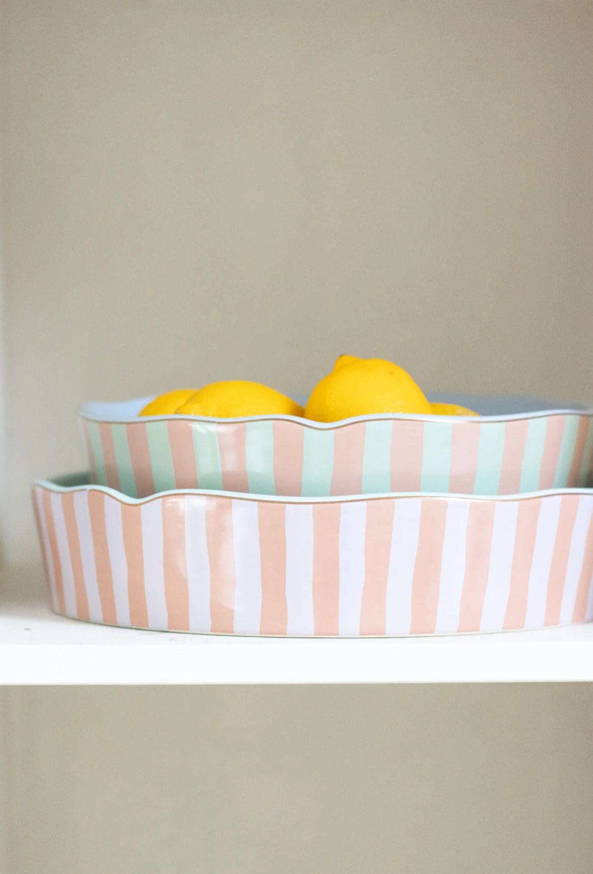 Yvonne Ellen Round Baking Dish, Octopus ( small ) - Image 4