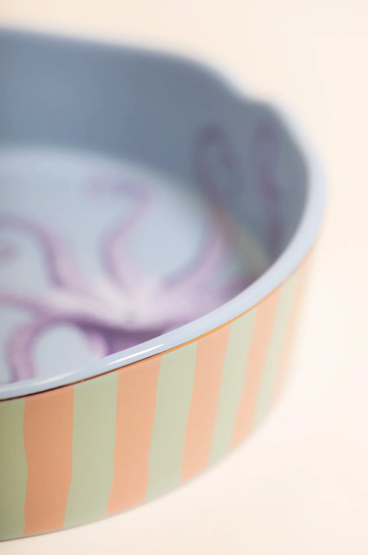 Yvonne Ellen Round Baking Dish, Octopus ( small ) - Image 5