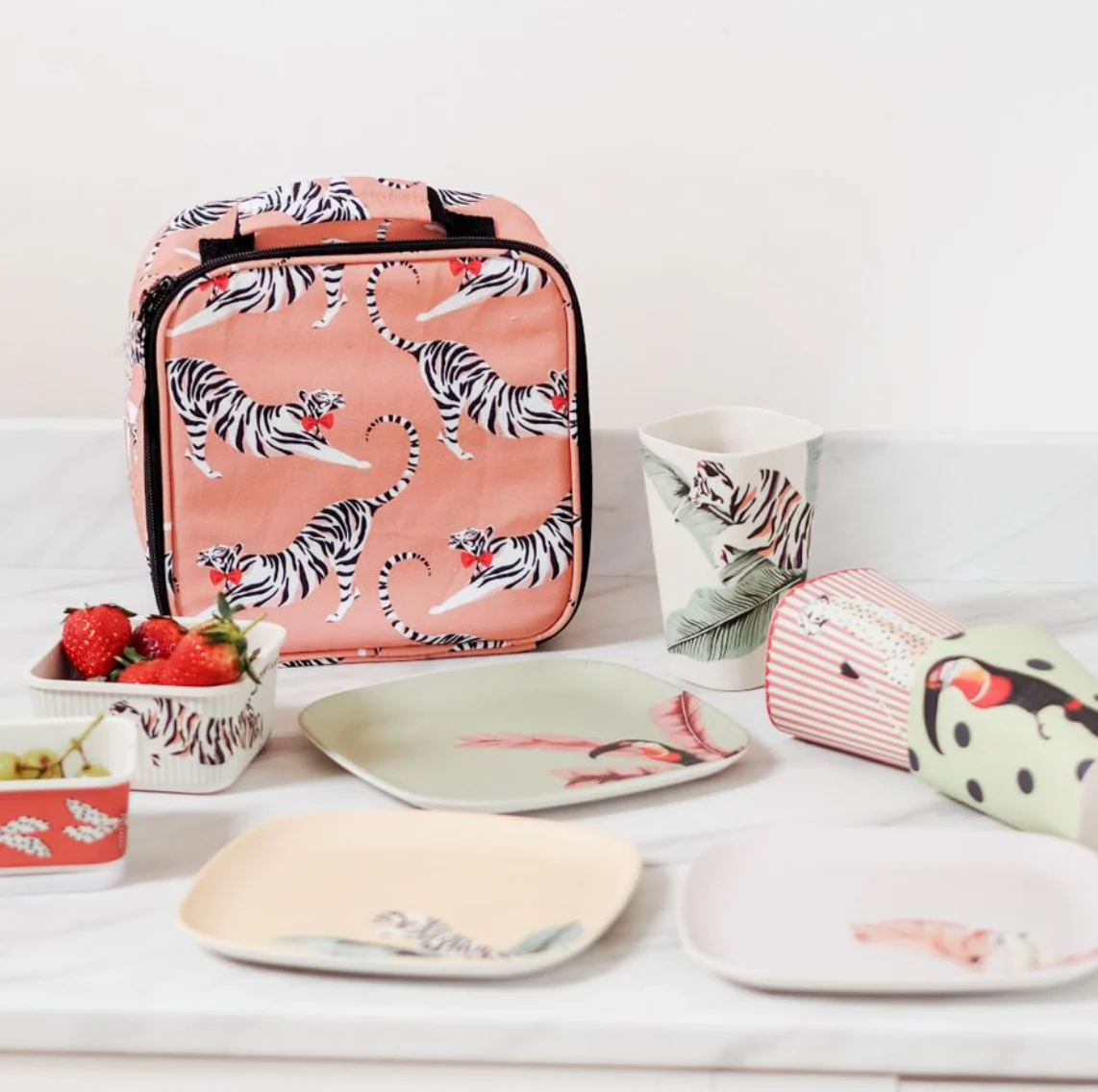 Yvonne Ellen Tiger Lunch/Picnic Bag - Image 5