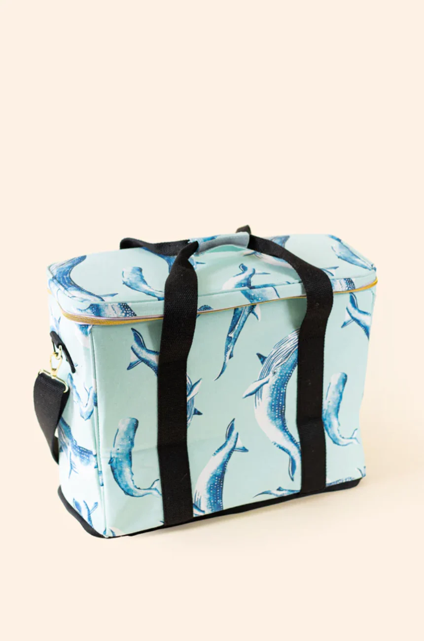 Yvonne Ellen Whale Picnic Cooler Bag - Image 3